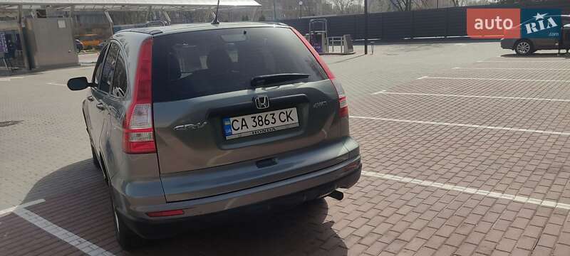 Внедорожник / Кроссовер Honda CR-V 2011 в Черкассах