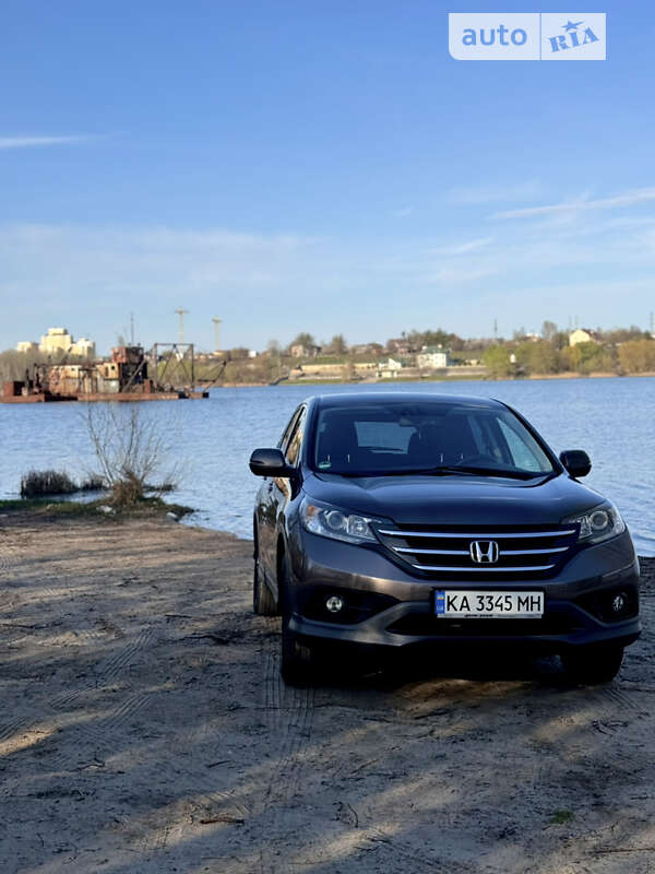 Внедорожник / Кроссовер Honda CR-V 2013 в Киеве