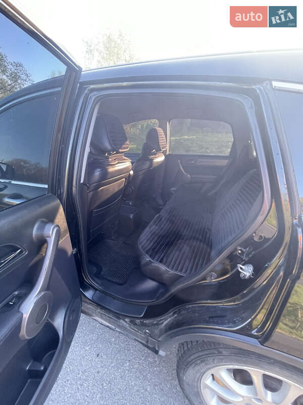 Внедорожник / Кроссовер Honda CR-V 2008 в Тернополе
