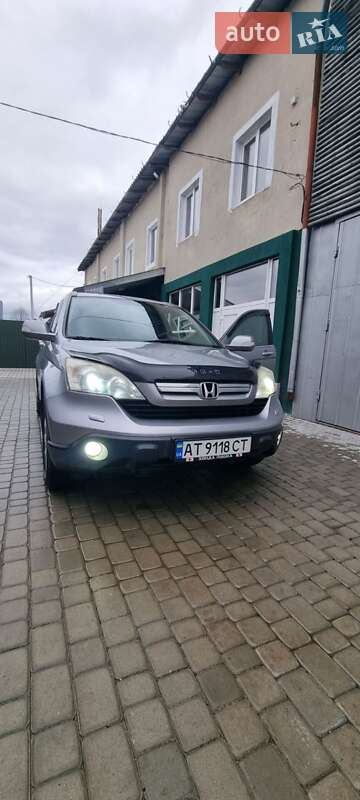 Внедорожник / Кроссовер Honda CR-V 2007 в Ивано-Франковске