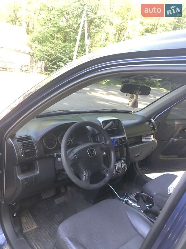 Позашляховик / Кросовер Honda CR-V 2004 в Трускавці