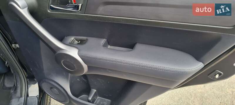Позашляховик / Кросовер Honda CR-V 2008 в Харкові