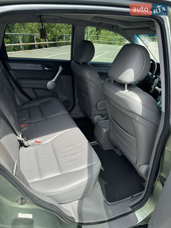 Позашляховик / Кросовер Honda CR-V 2007 в Києві фото 13 Позашляховик / Кросовер Honda CR-V 2007 в Києві