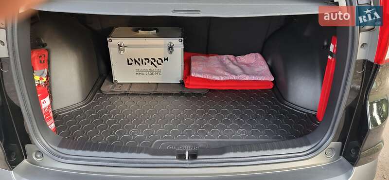 Позашляховик / Кросовер Honda CR-V 2012 в Нікополі