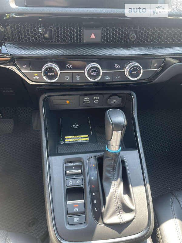 Внедорожник / Кроссовер Honda CR-V 2023 в Киеве