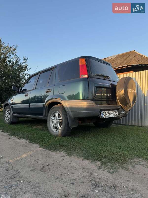Внедорожник / Кроссовер Honda CR-V 1998 в Черкассах