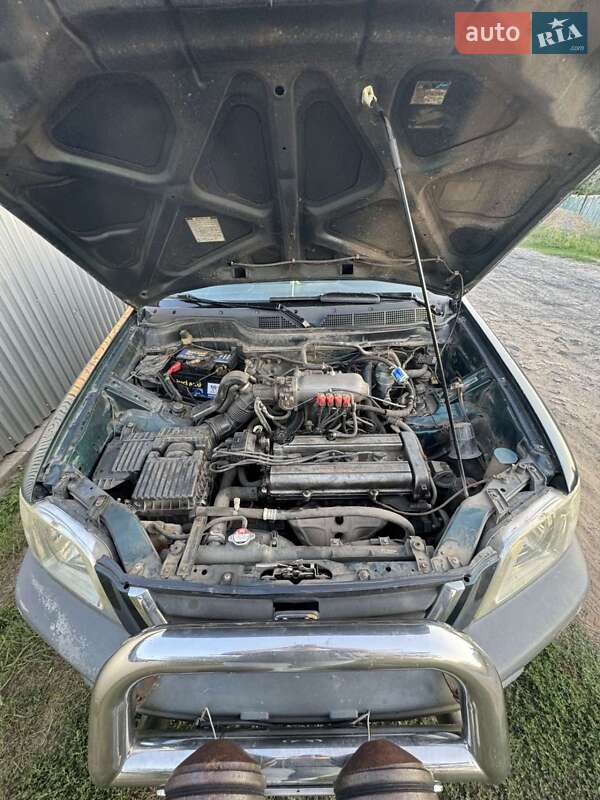 Внедорожник / Кроссовер Honda CR-V 1998 в Черкассах