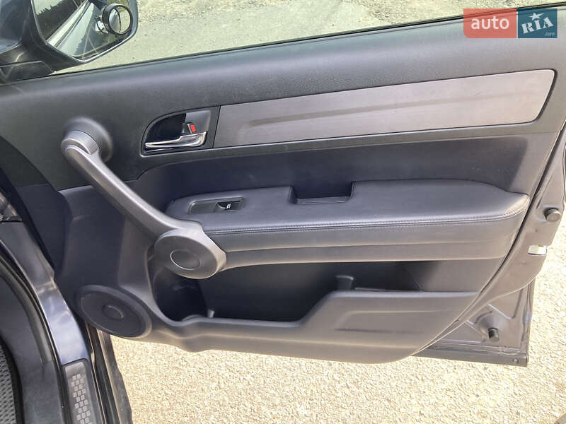 Внедорожник / Кроссовер Honda CR-V 2008 в Бориславе