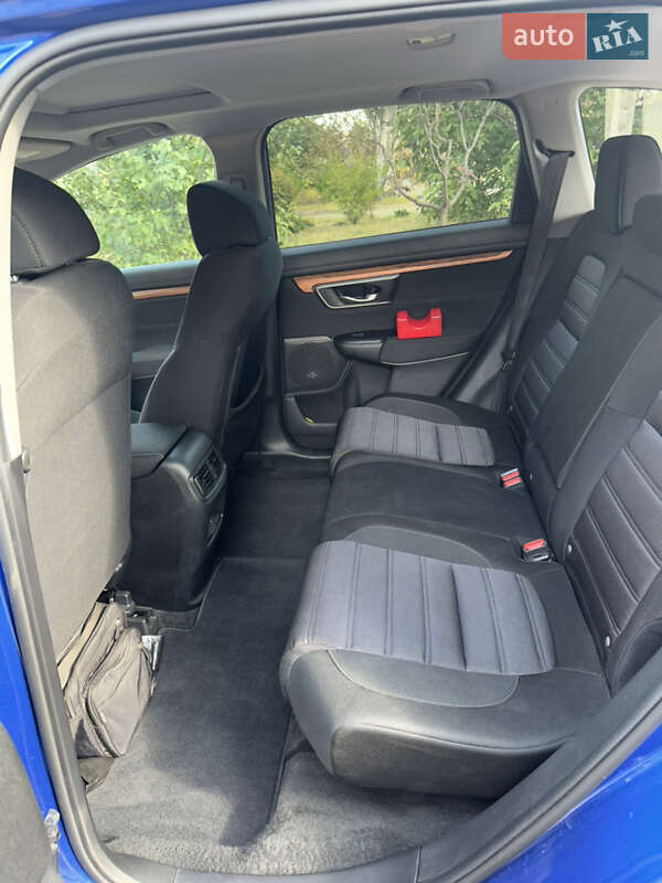Внедорожник / Кроссовер Honda CR-V 2021 в Запорожье