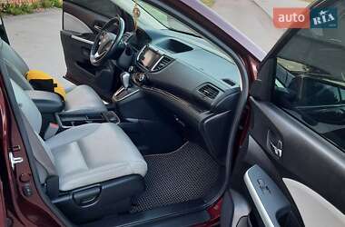 Внедорожник / Кроссовер Honda CR-V 2015 в 