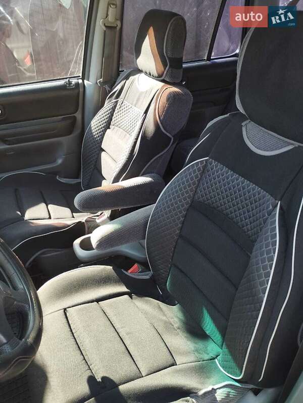 Внедорожник / Кроссовер Honda CR-V 1999 в Черкассах