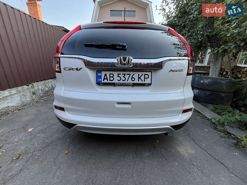 Позашляховик / Кросовер Honda CR-V 2016 в Вінниці