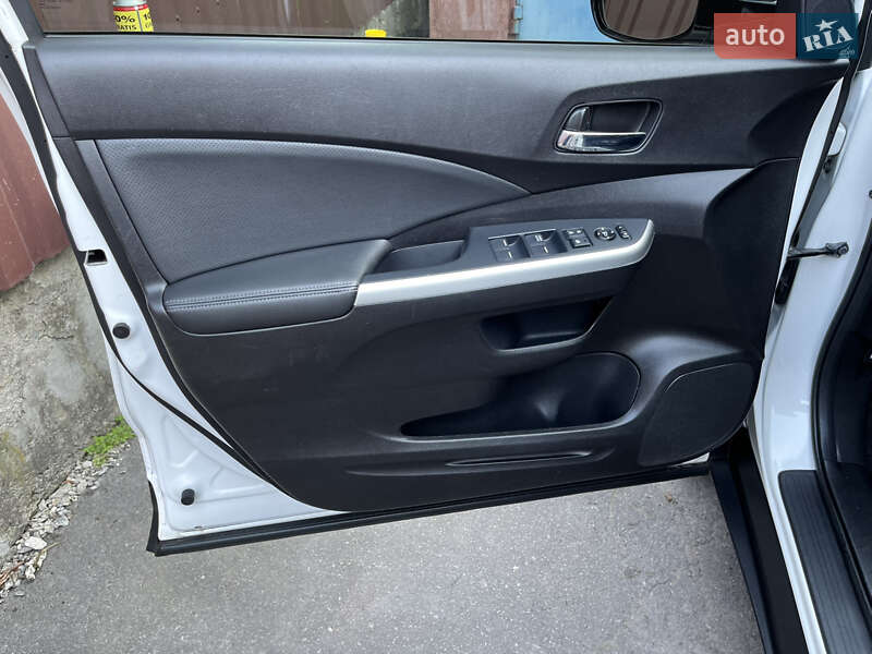 Позашляховик / Кросовер Honda CR-V 2016 в Вінниці