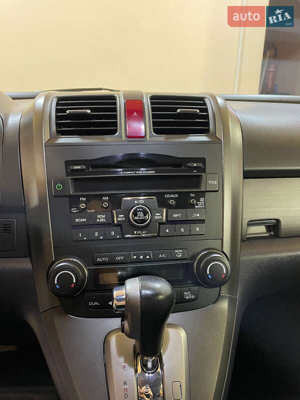 Внедорожник / Кроссовер Honda CR-V 2010 в Ичне