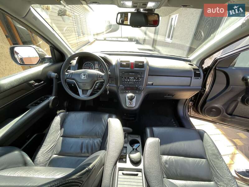 Внедорожник / Кроссовер Honda CR-V 2010 в Ичне