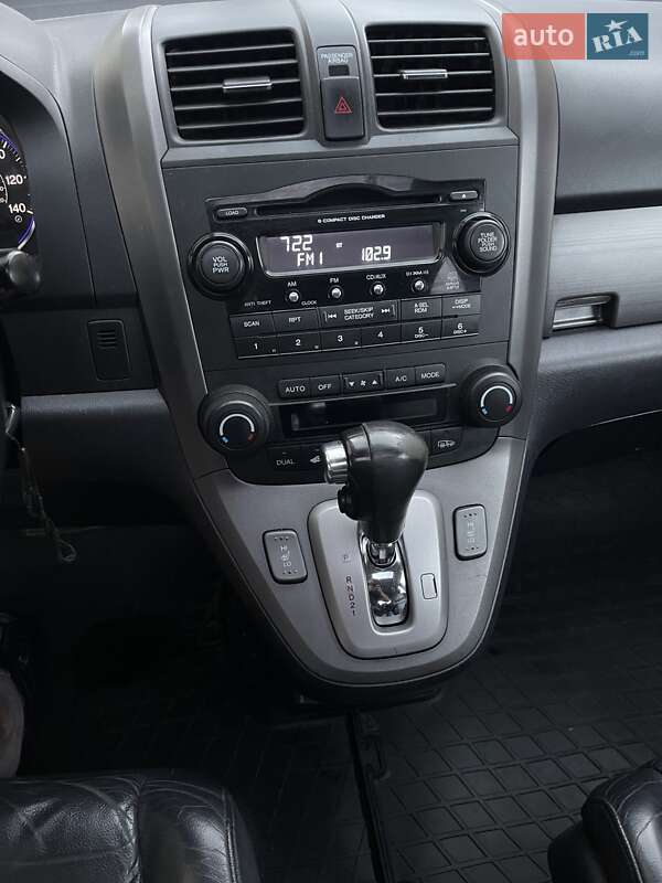 Внедорожник / Кроссовер Honda CR-V 2008 в Стрые