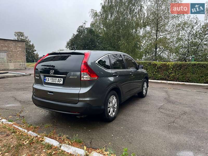 Позашляховик / Кросовер Honda CR-V 2013 в Києві