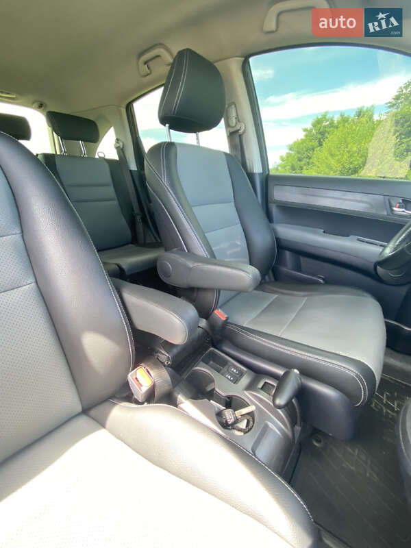 Внедорожник / Кроссовер Honda CR-V 2008 в Гоголеве