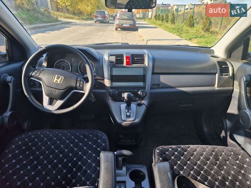 Внедорожник / Кроссовер Honda CR-V 2008 в Черновцах