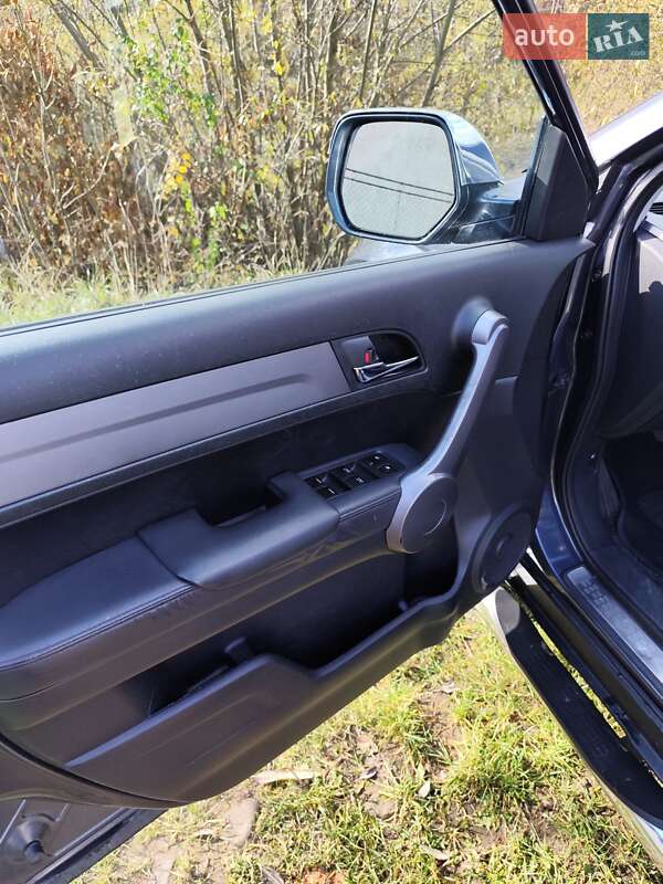 Внедорожник / Кроссовер Honda CR-V 2009 в Надворной