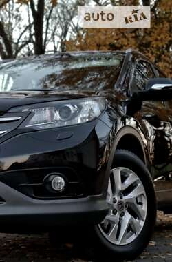 Внедорожник / Кроссовер Honda CR-V 2013 в Черновцах