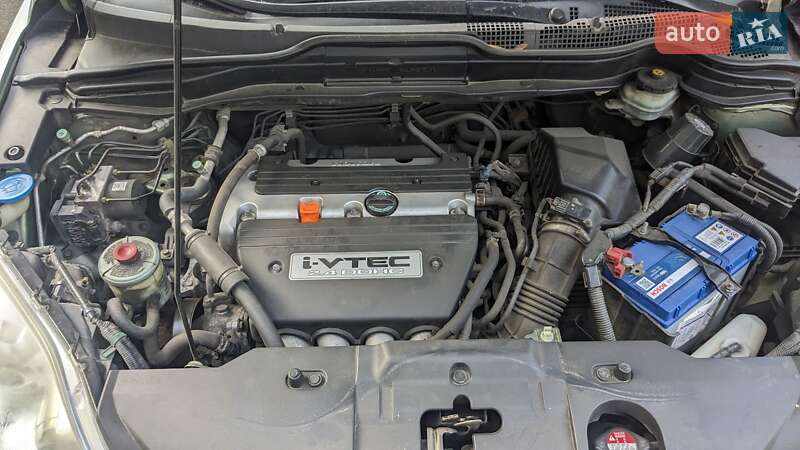 Позашляховик / Кросовер Honda CR-V 2008 в Києві