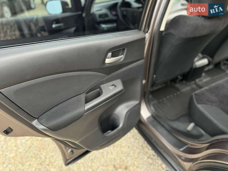 Позашляховик / Кросовер Honda CR-V 2013 в Городенці