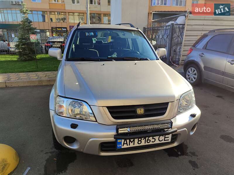 Позашляховик / Кросовер Honda CR-V 1998 в Києві