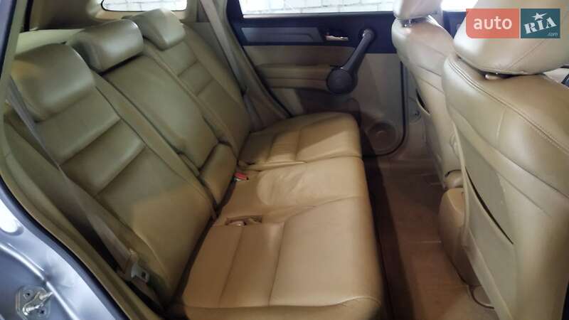 Внедорожник / Кроссовер Honda CR-V 2008 в Киеве