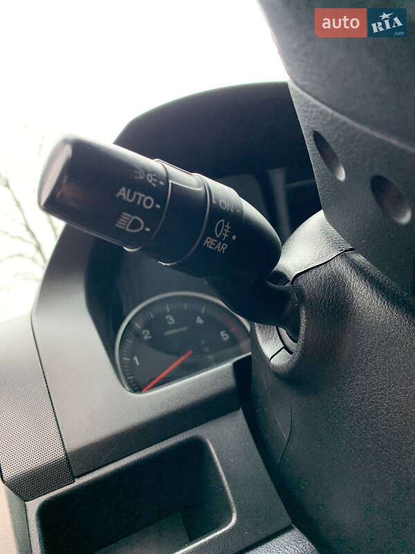 Внедорожник / Кроссовер Honda CR-V 2011 в Новом Калинове