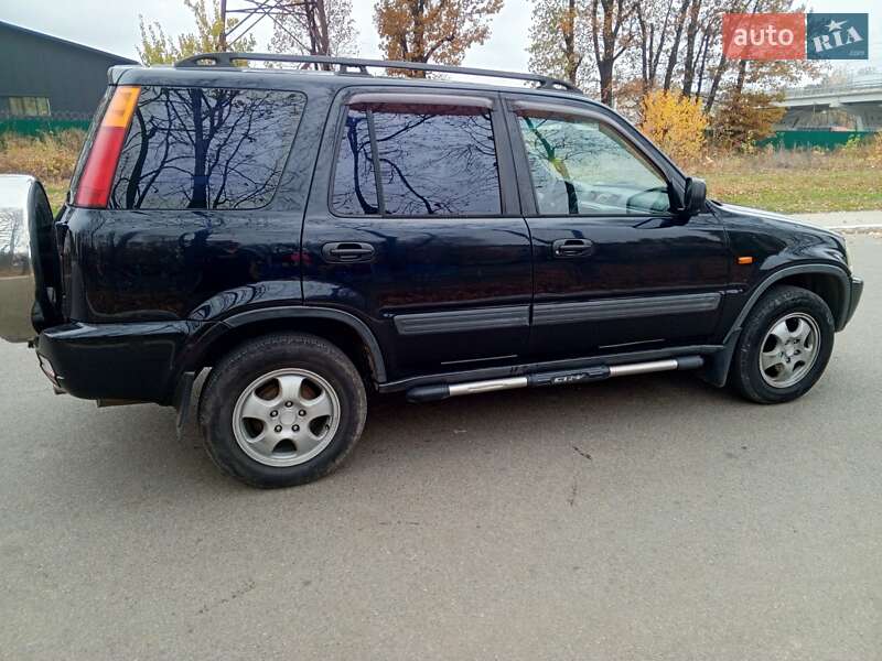 Внедорожник / Кроссовер Honda CR-V 1999 в Киеве