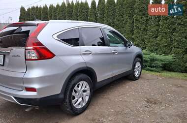 Внедорожник / Кроссовер Honda CR-V 2015 в Черновцах