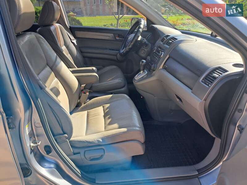 Внедорожник / Кроссовер Honda CR-V 2008 в Миргороде