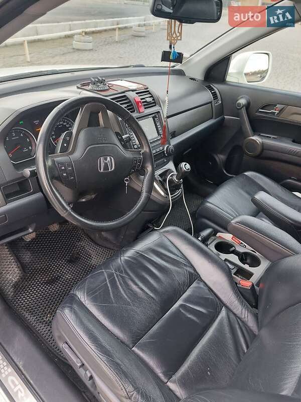 Позашляховик / Кросовер Honda CR-V 2011 в Львові