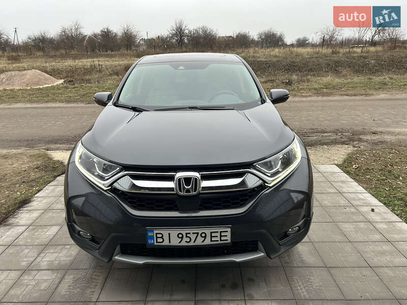 Внедорожник / Кроссовер Honda CR-V 2018 в 
