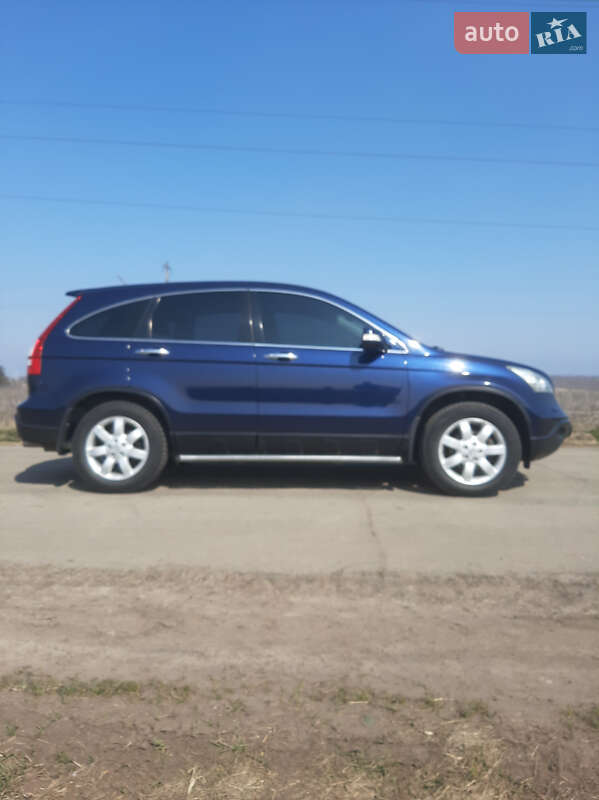 Внедорожник / Кроссовер Honda CR-V 2007 в Каменском