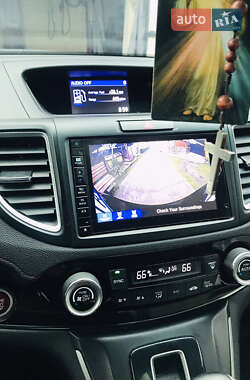 Позашляховик / Кросовер Honda CR-V 2015 в 