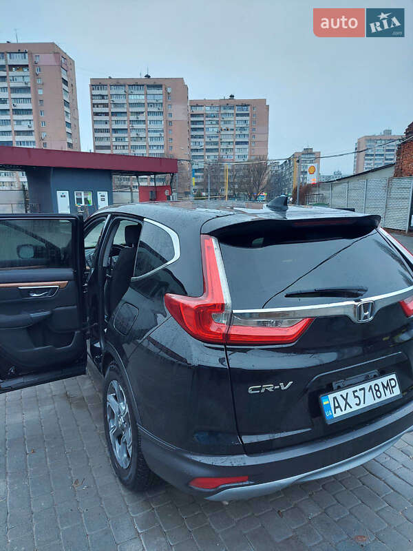 Внедорожник / Кроссовер Honda CR-V 2017 в Харькове фото 4 Внедорожник / Кроссовер Honda CR-V 2017 в Харькове