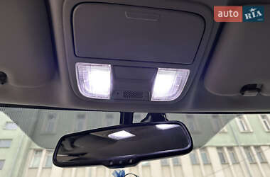 Внедорожник / Кроссовер Honda CR-V 2011 в 