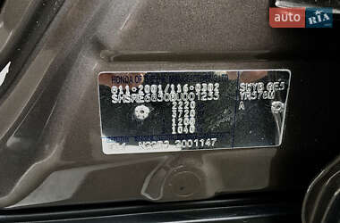 Внедорожник / Кроссовер Honda CR-V 2011 в 