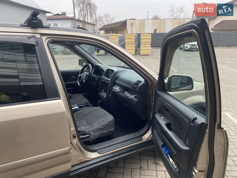 Позашляховик / Кросовер Honda CR-V 2006 в Черкасах фото 6 Позашляховик / Кросовер Honda CR-V 2006 в Черкасах