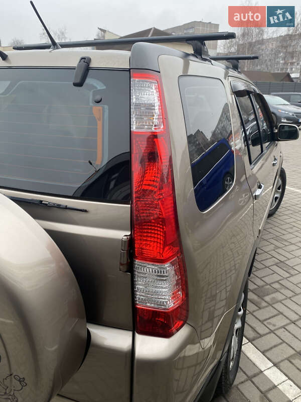 Позашляховик / Кросовер Honda CR-V 2006 в Черкасах фото 10 Позашляховик / Кросовер Honda CR-V 2006 в Черкасах
