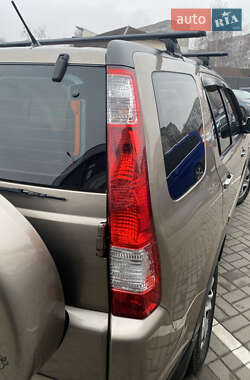 Внедорожник / Кроссовер Honda CR-V 2006 в 