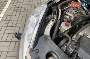 Внедорожник / Кроссовер Honda CR-V 2006 в 