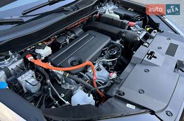 Внедорожник / Кроссовер Honda CR-V 2023 в 