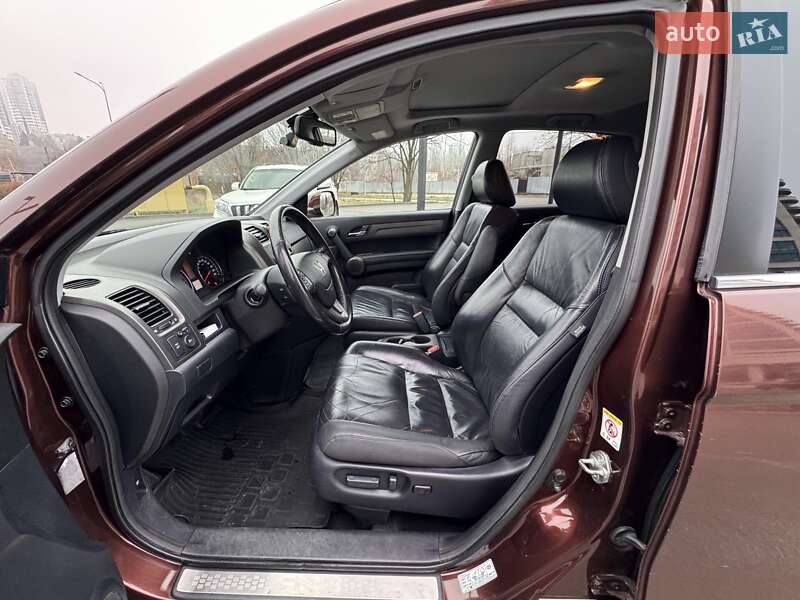 Позашляховик / Кросовер Honda CR-V 2011 в Дніпрі
