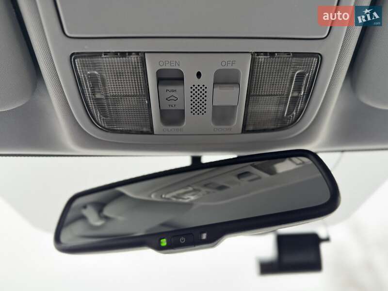 Позашляховик / Кросовер Honda CR-V 2011 в Дніпрі