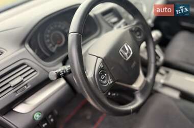 Внедорожник / Кроссовер Honda CR-V 2014 в Калуше