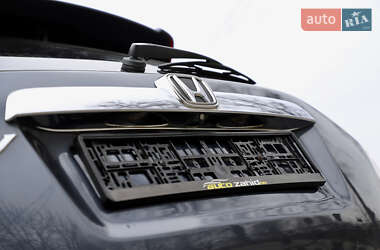 Внедорожник / Кроссовер Honda CR-V 2009 в 