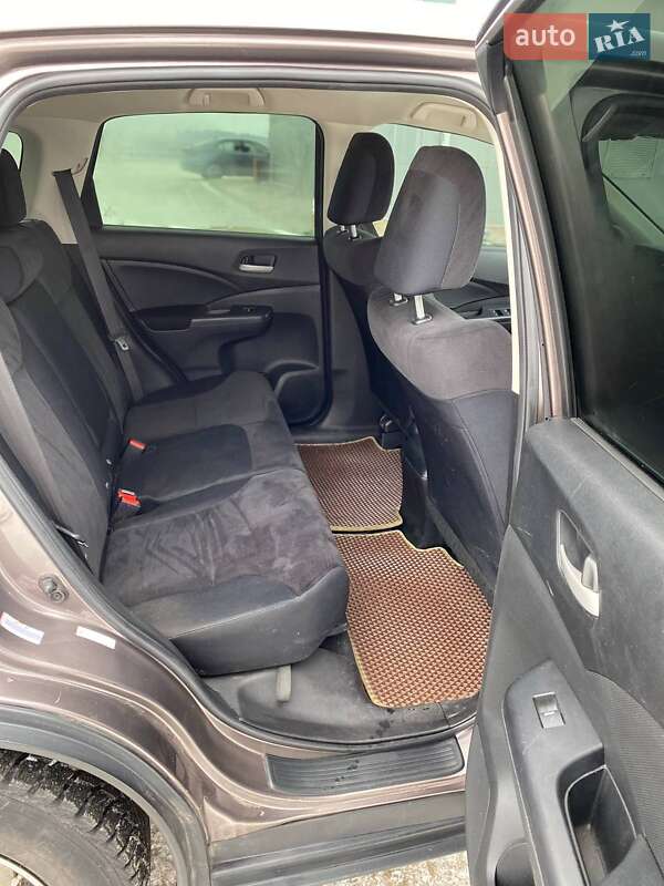 Внедорожник / Кроссовер Honda CR-V 2014 в Монастырище